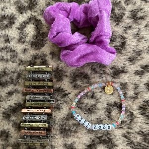 To stretch bracelets and a hair scrunchie